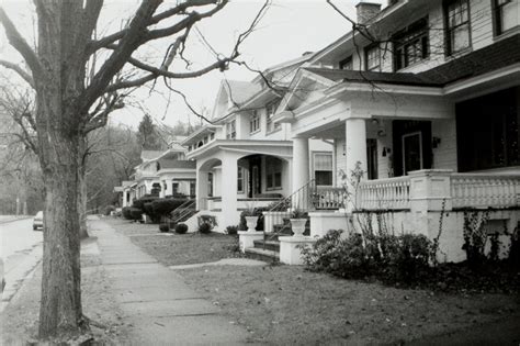 The year of construction for 1210 <strong>Birch Ave</strong> is 1954. . Birch ave